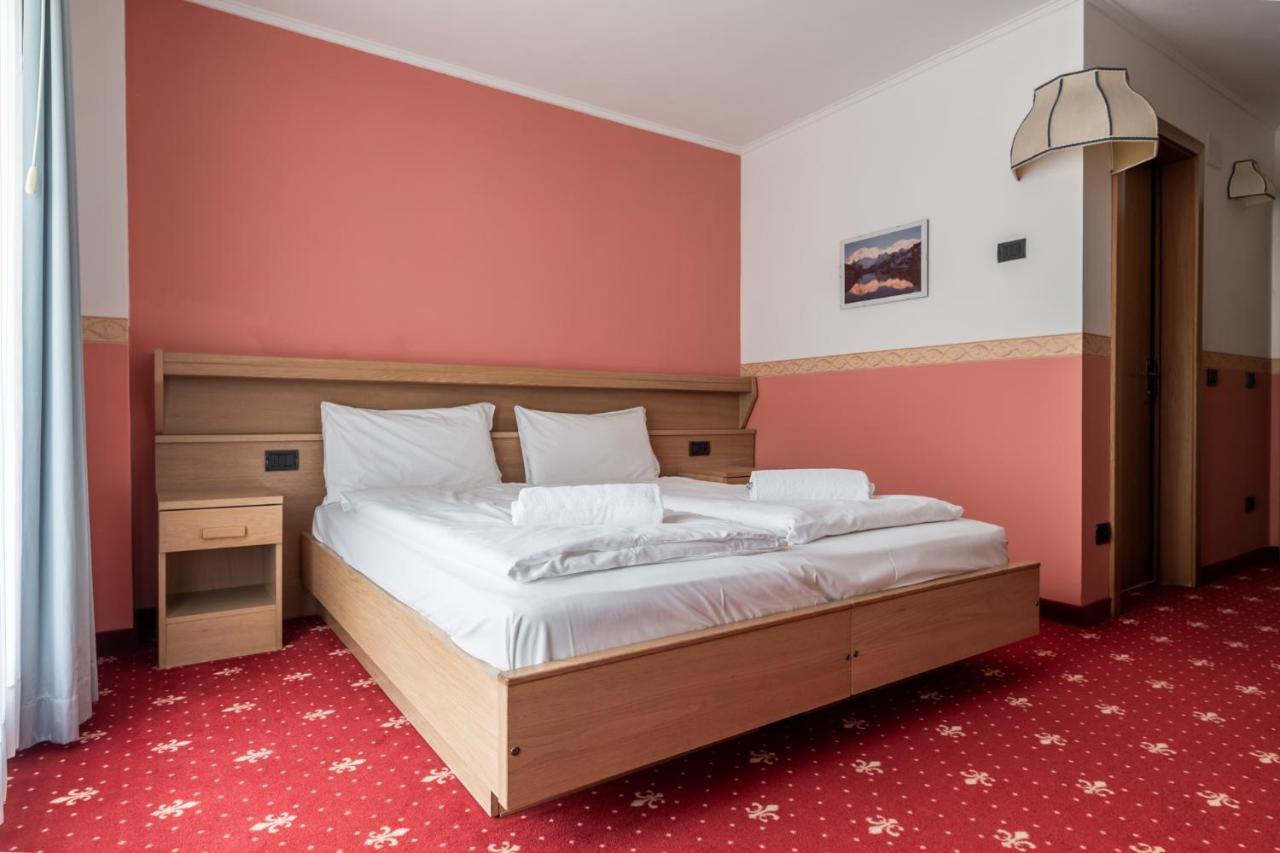 Active Hotel Gran Zebru' Cogolo Εξωτερικό φωτογραφία