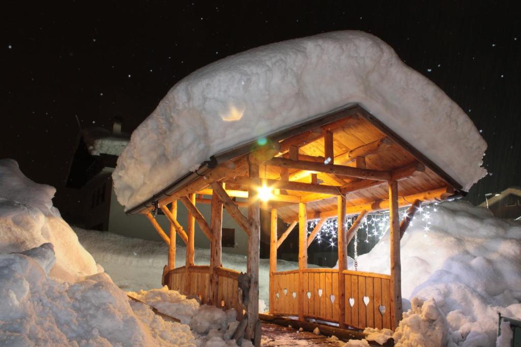 Active Hotel Gran Zebru' Cogolo Εξωτερικό φωτογραφία